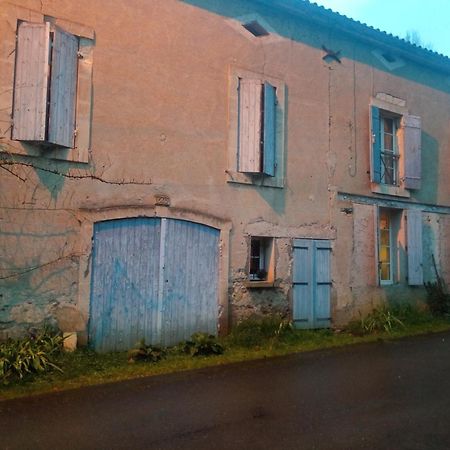ホテル Lulu Castelmoron-sur-Lot エクステリア 写真